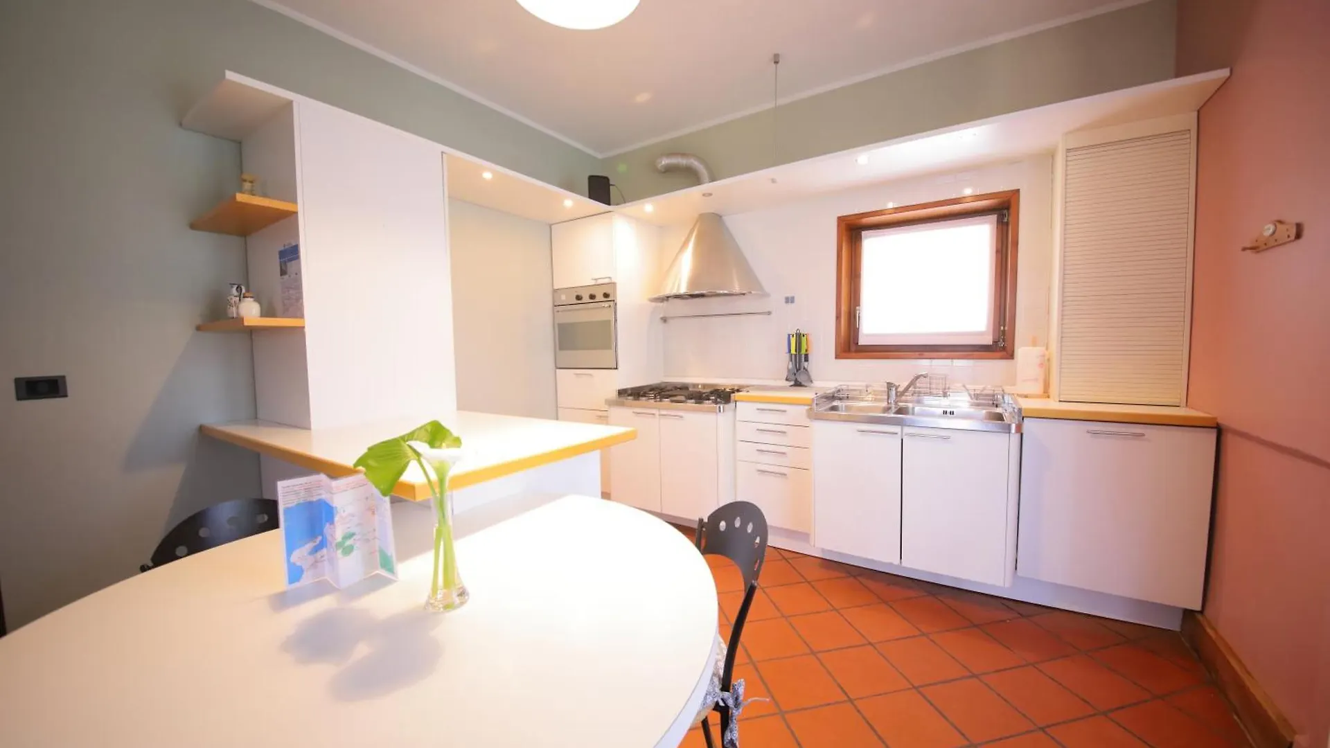 Villa Quattro Stagioni Colico 0*,