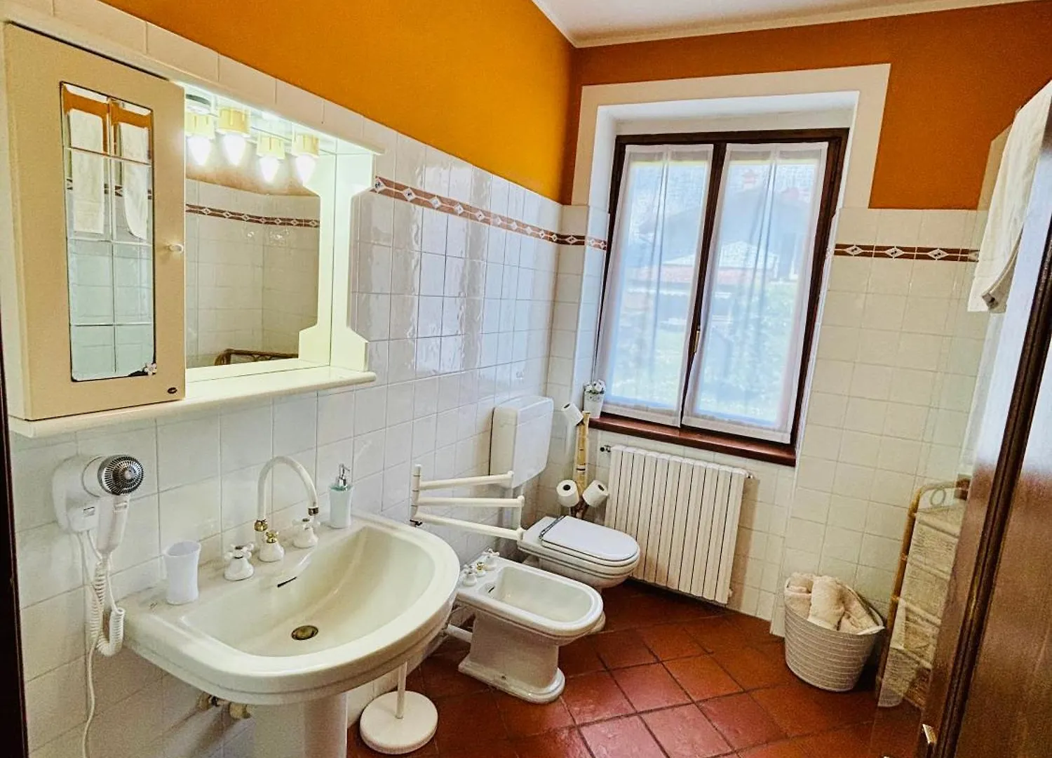Villa Quattro Stagioni Colico 0*,  Italien