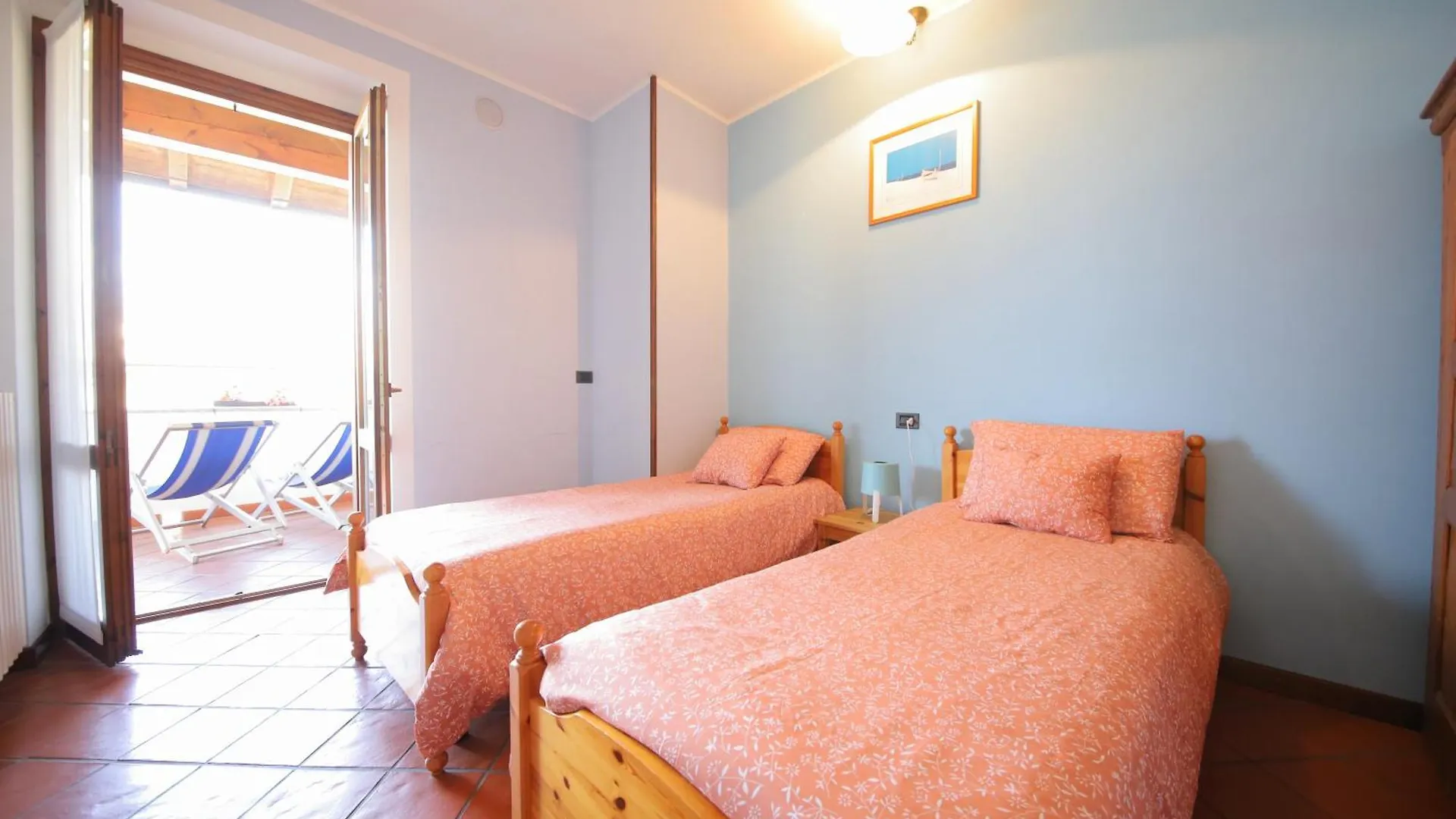 Villa Quattro Stagioni Colico 0*,