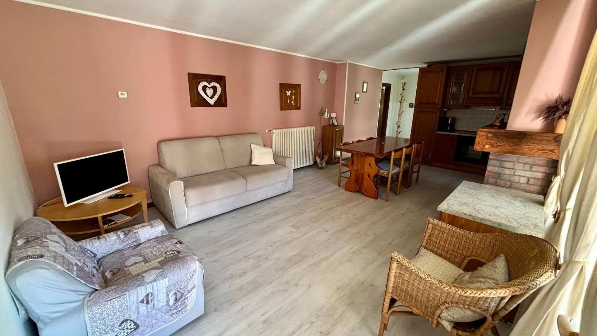 Villa Quattro Stagioni Colico Apartment